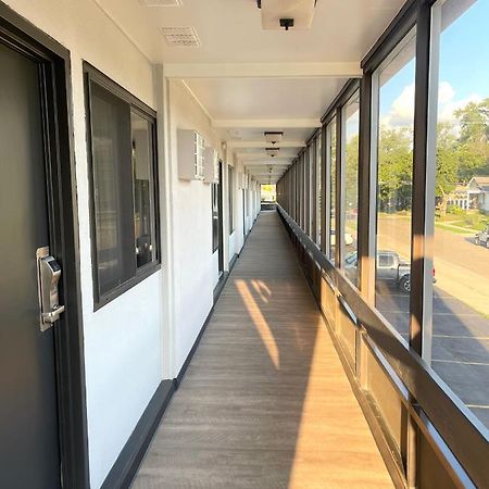 Downtown Inn Rochester Bagian luar foto